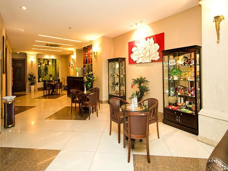 White Lion Hotel Хошимін Екстер'єр фото