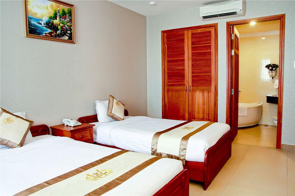 White Lion Hotel Хошимін Екстер'єр фото